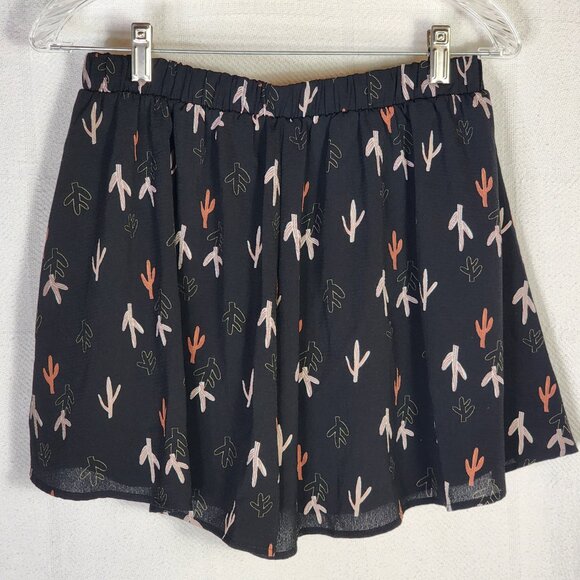 Le Lis Black with Tonal Brown Cactus Fully Lined Poly Span Shorts Macy's Size L - Picture 8 of 16